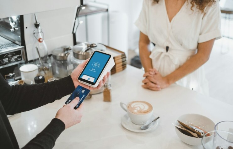 Đánh giá chi tiết thẻ tín dụng VPBank StepUp: Ưu nhược điểm và điều kiện mở thẻ